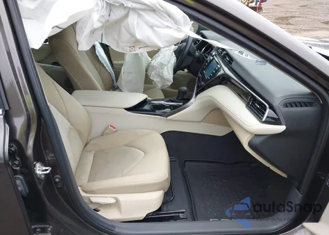 2019 Toyota Camry Le from USA, damaged, VIN 4T1B11HK3KU285088